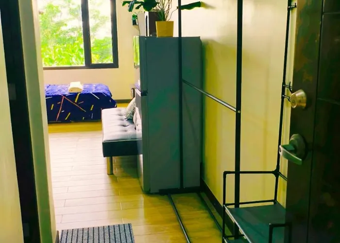Aparthotel Cozy Corner At Paseo With Free On-site Private Parking 4*