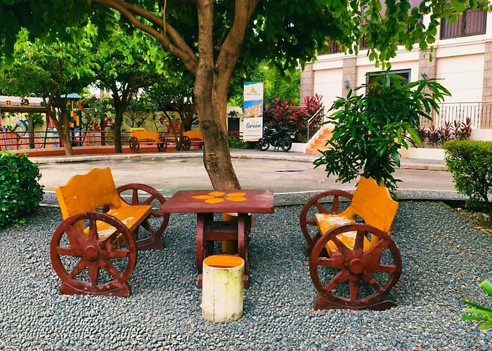Aparthotel Cozy Corner At Paseo With Free On-site Private Parking