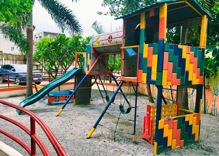 Cozy Corner At Paseo With Free On-site Private Parking