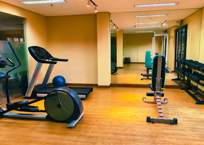 Aparthotel Cozy Corner At Paseo With Free On-site Private Parking 4*